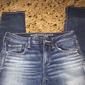 American Eagle Women’s skinny jeans